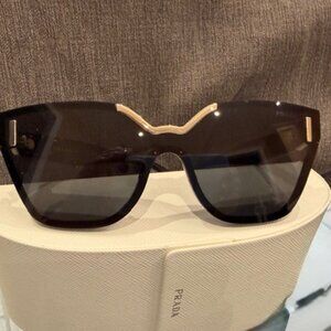 Prada Sunglass